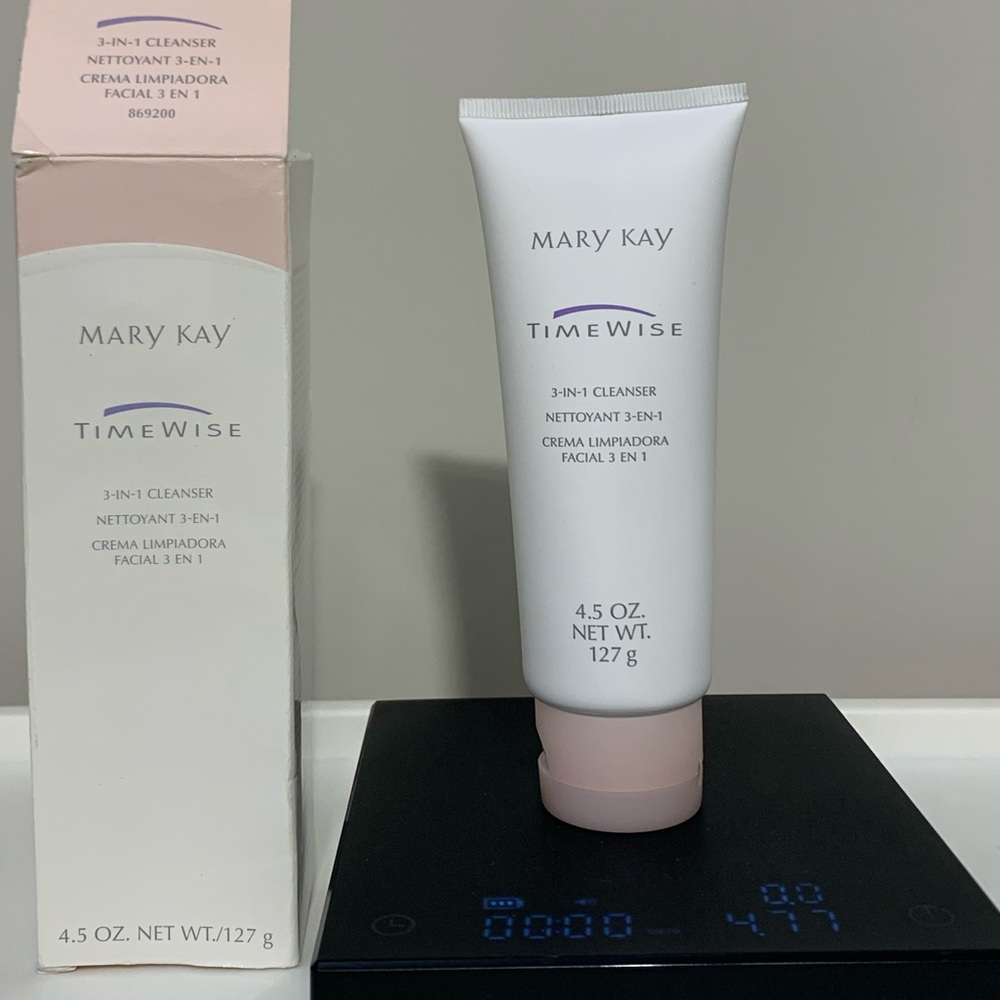 Mary Kay TimeWise 3-in-1 Cleanser 4.5 Oz New